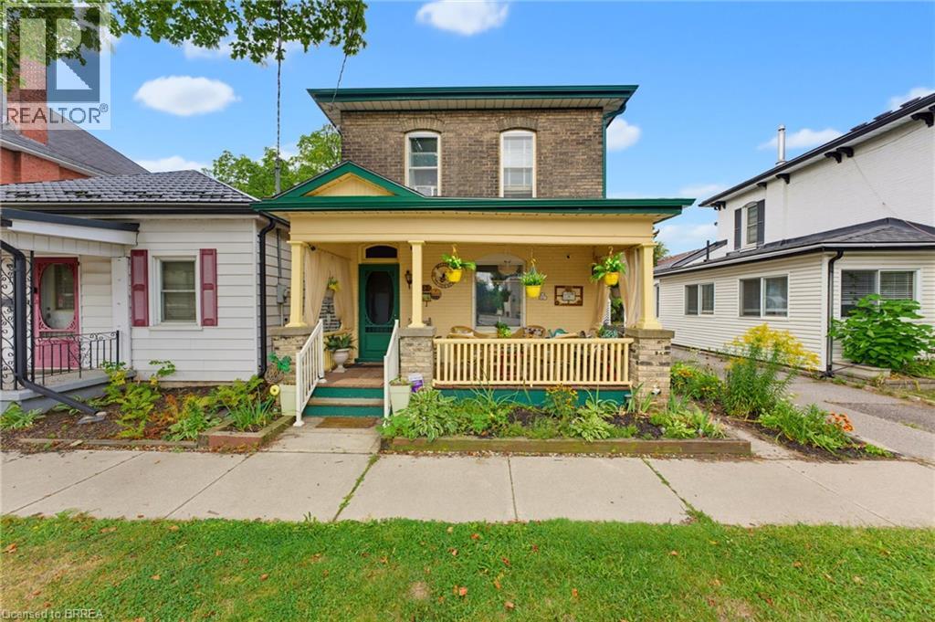 122 William Street, Brantford, Ontario  N3T 3L1 - Photo 1 - 40858518