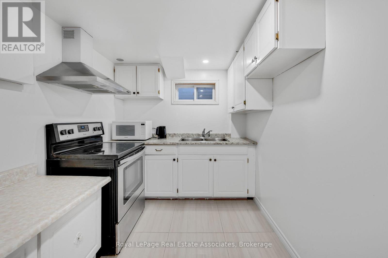 2782 Hollington Crescent, Mississauga, Ontario L5K 1E9 - Photo 29 - W13778656