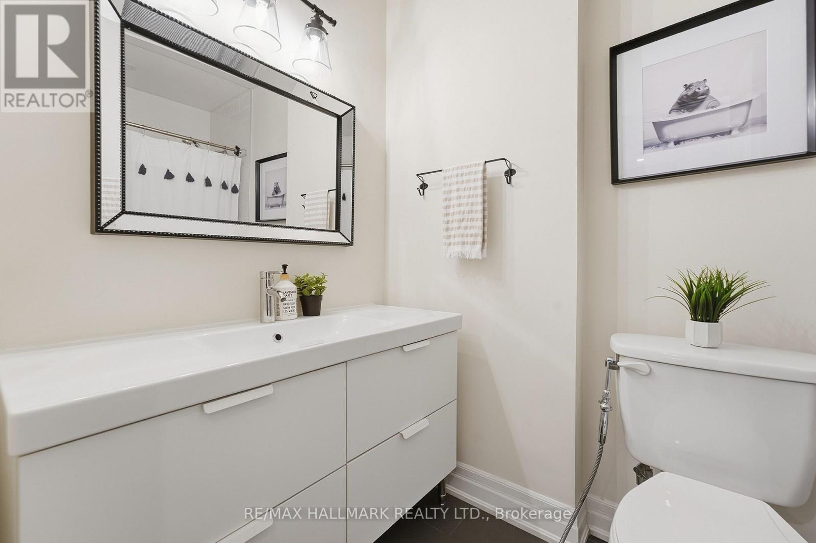 145 - 1050 Shawnmarr Road, Mississauga, Ontario  L5H 3V1 - Photo 19 - W13778666