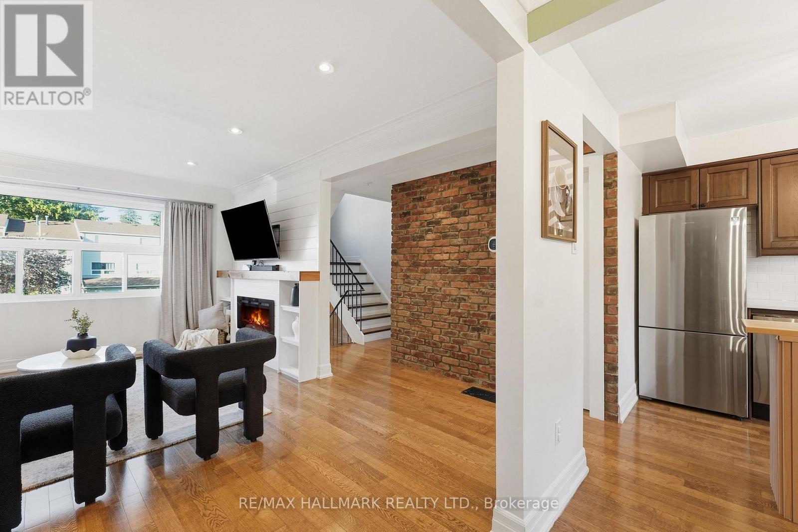 145 - 1050 Shawnmarr Road, Mississauga, Ontario  L5H 3V1 - Photo 4 - W13778666