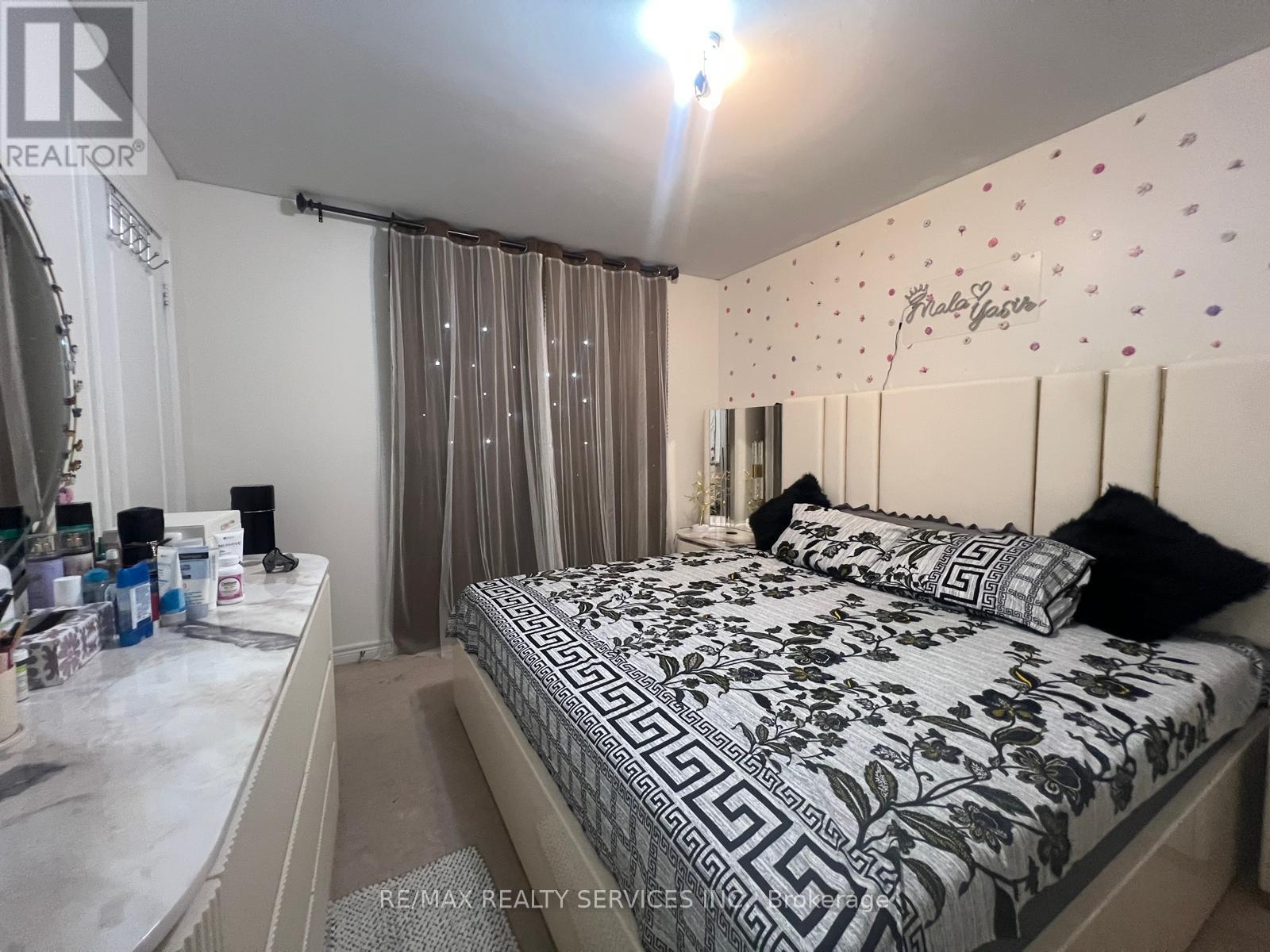 3 Noranda Crescent, Brampton, Ontario  L6Y 0M7 - Photo 10 - W13778668