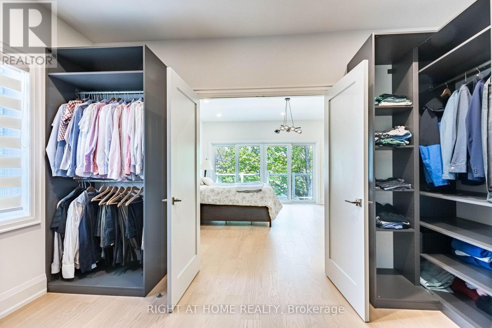 12 Thames Avenue, Toronto, Ontario M8W 2N6 - Photo 15 - W13778680