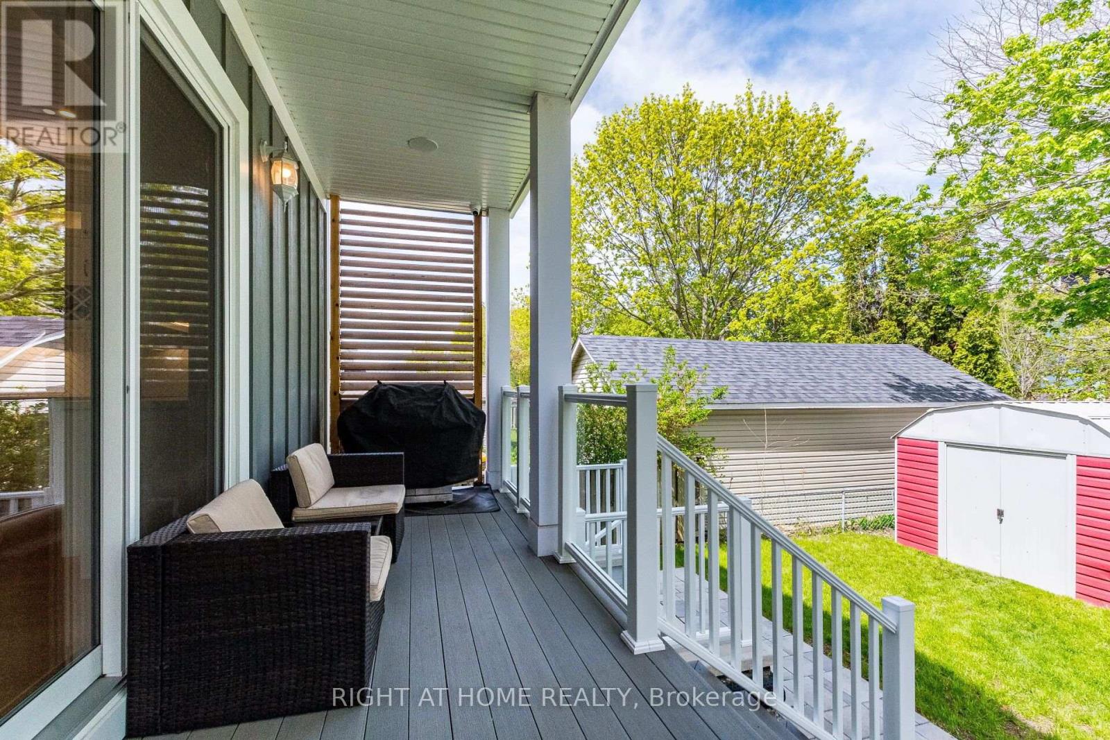 12 Thames Avenue, Toronto, Ontario M8W 2N6 - Photo 34 - W13778680