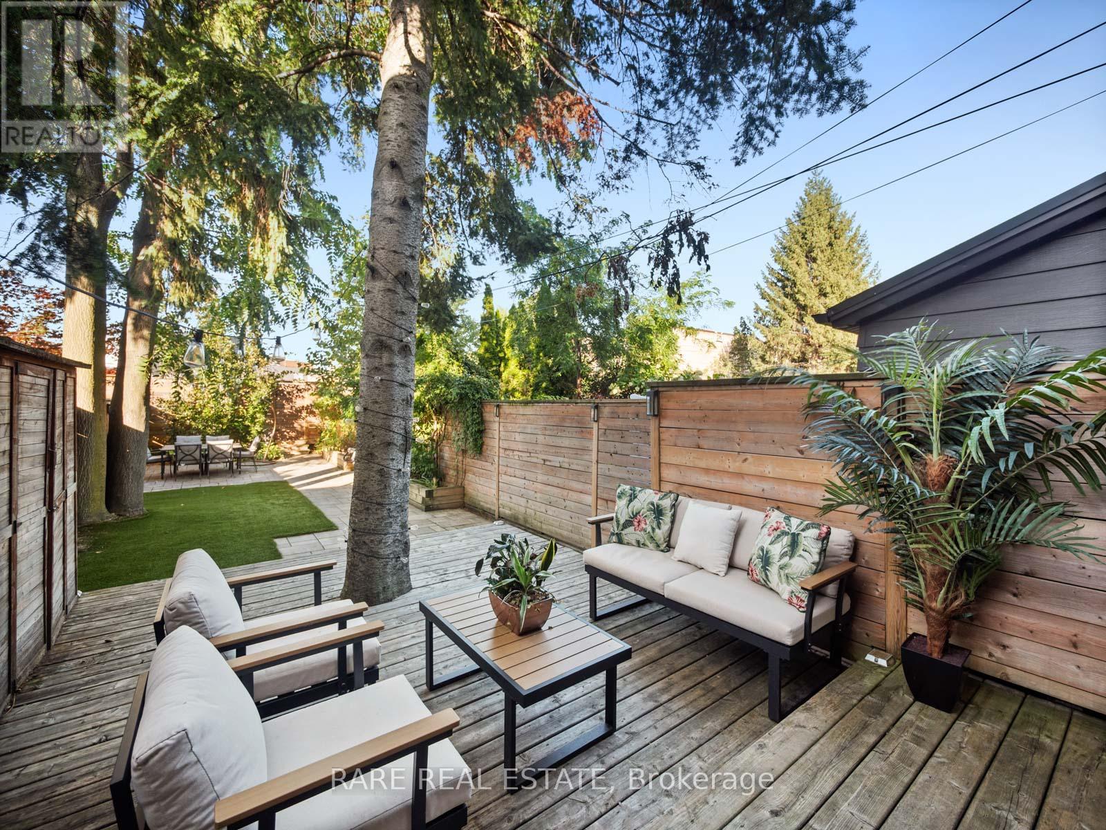 12 Herman Avenue, Toronto, Ontario  M6R 1Y2 - Photo 20 - W13778710