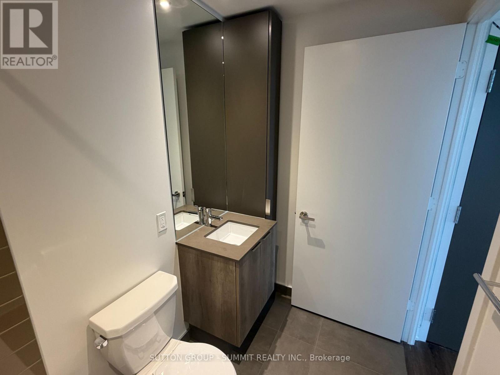 1802 - 448 Burnhamthorpe Road W, Mississauga, Ontario L5B 0M3 - Photo 16 - W13778712