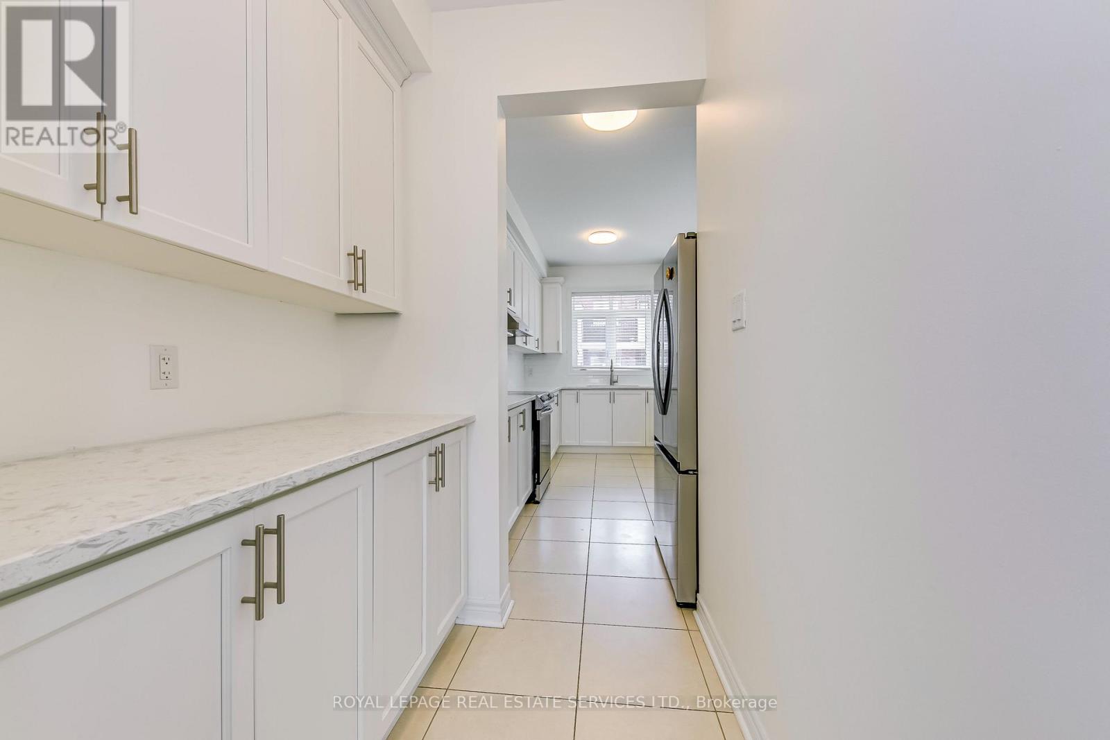 3072 Eberly Woods Drive, Oakville, Ontario L6M 0T5 - Photo 12 - W13778724