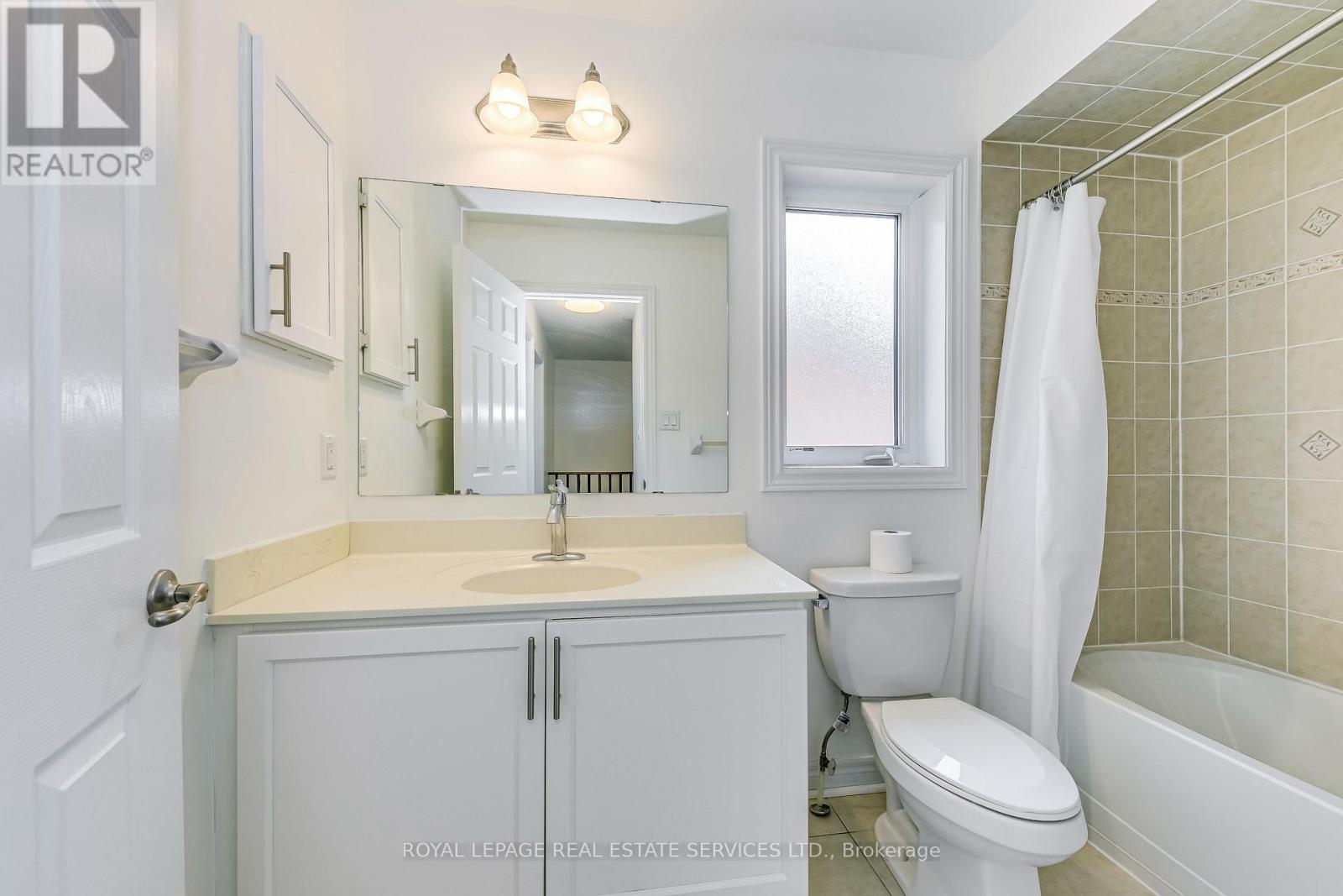 3072 Eberly Woods Drive, Oakville, Ontario L6M 0T5 - Photo 36 - W13778724