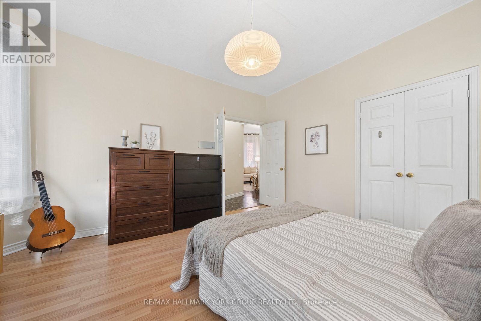 16 Scarboro Street, Mississauga, Ontario  L4T 1E4 - Photo 14 - W13778772