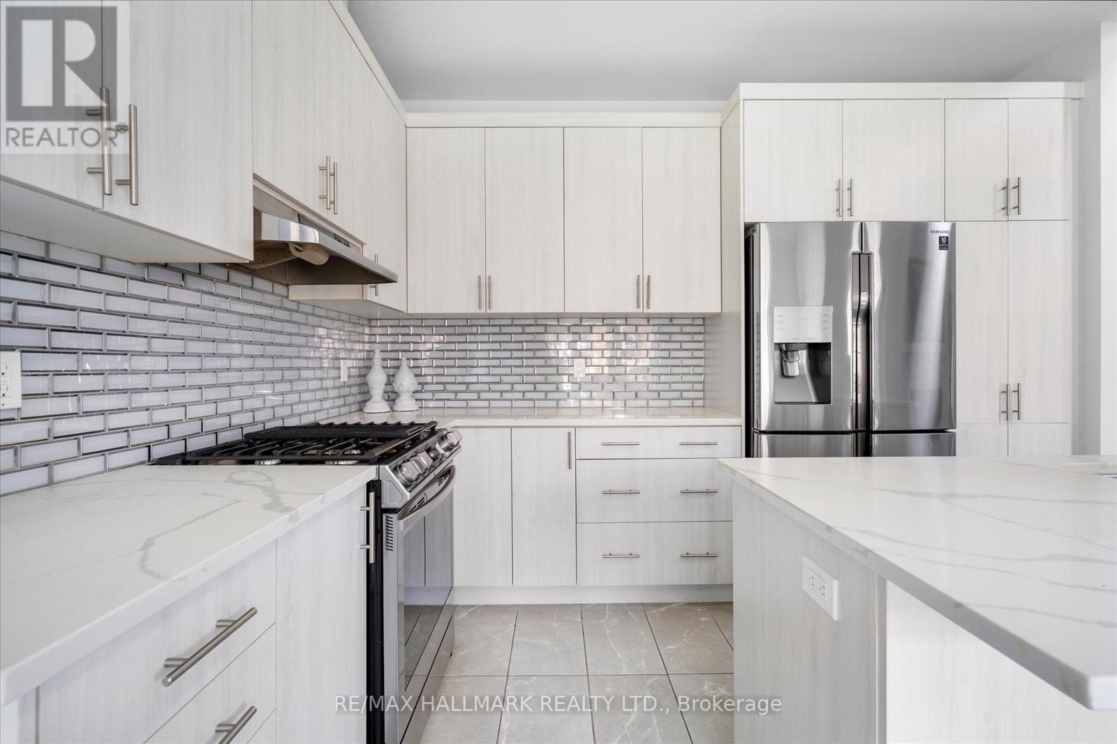 13 Tea Rose Road, Brampton, Ontario  L6R 0W2 - Photo 15 - W13778784