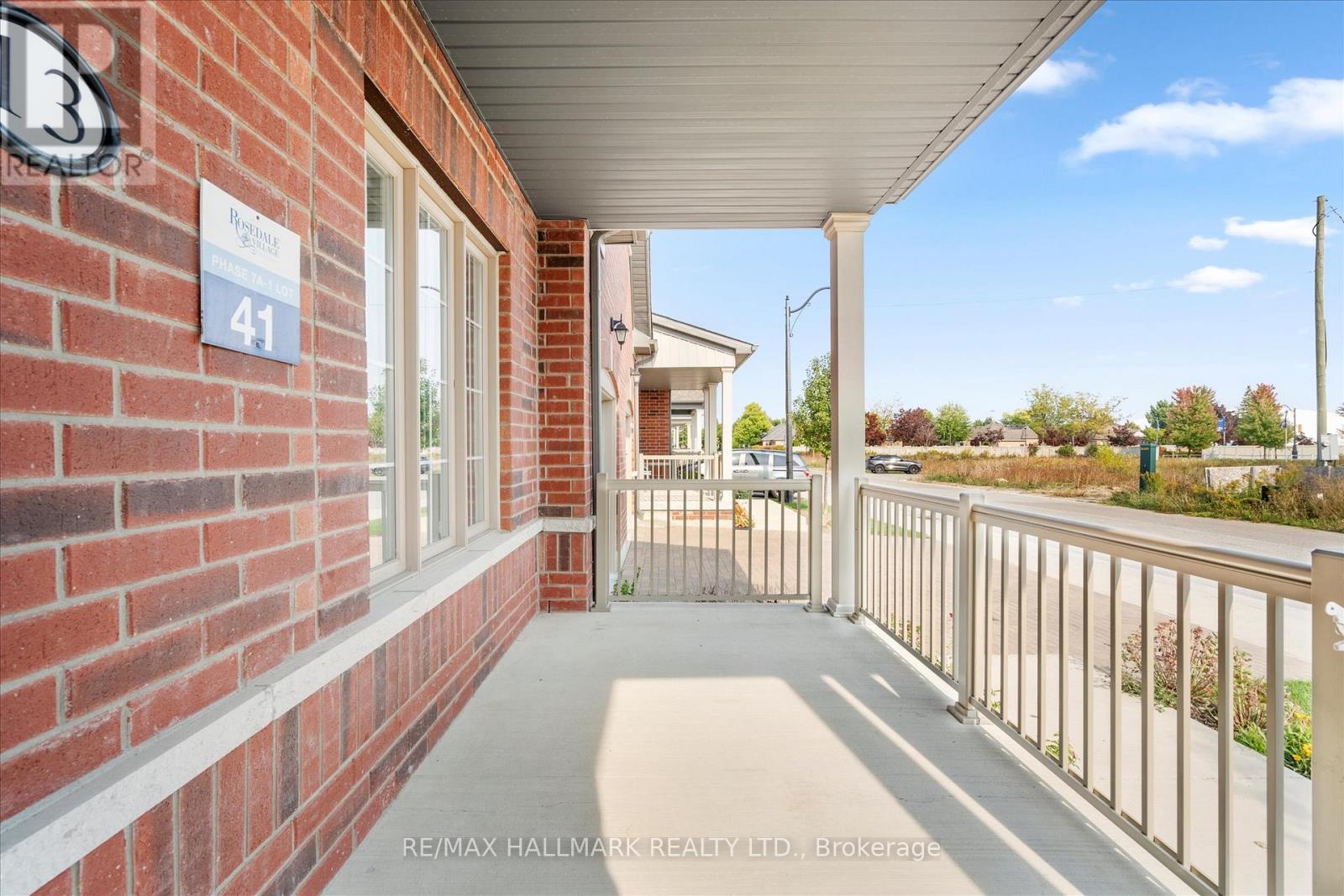 13 Tea Rose Road, Brampton, Ontario  L6R 0W2 - Photo 3 - W13778784