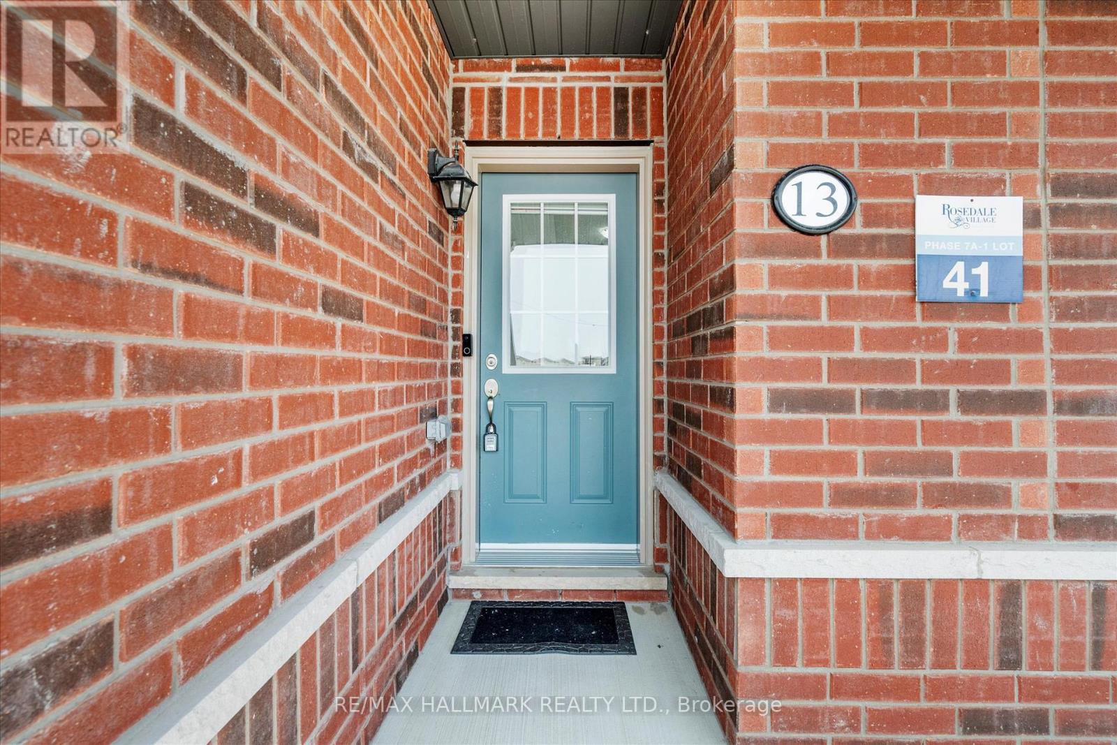 13 Tea Rose Road, Brampton, Ontario  L6R 0W2 - Photo 4 - W13778784