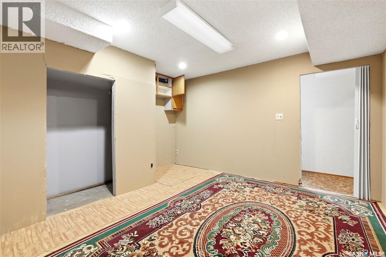 87 Vernon Crescent, Regina, Saskatchewan  S4R 7S8 - Photo 22 - SK048358