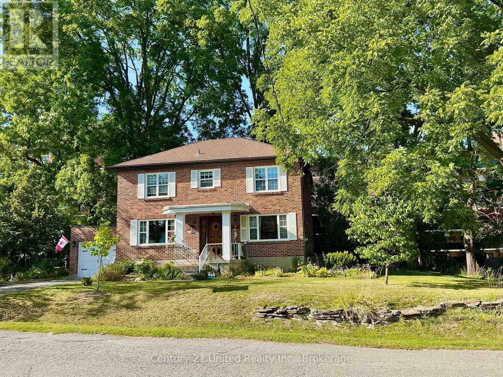 6 Middleton Drive, Peterborough, Ontario  K9J 4Z2 - Photo 1 - X13766770