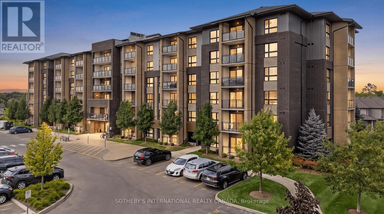 212 - 7 KAY CRESCENT, Guelph, Ontario