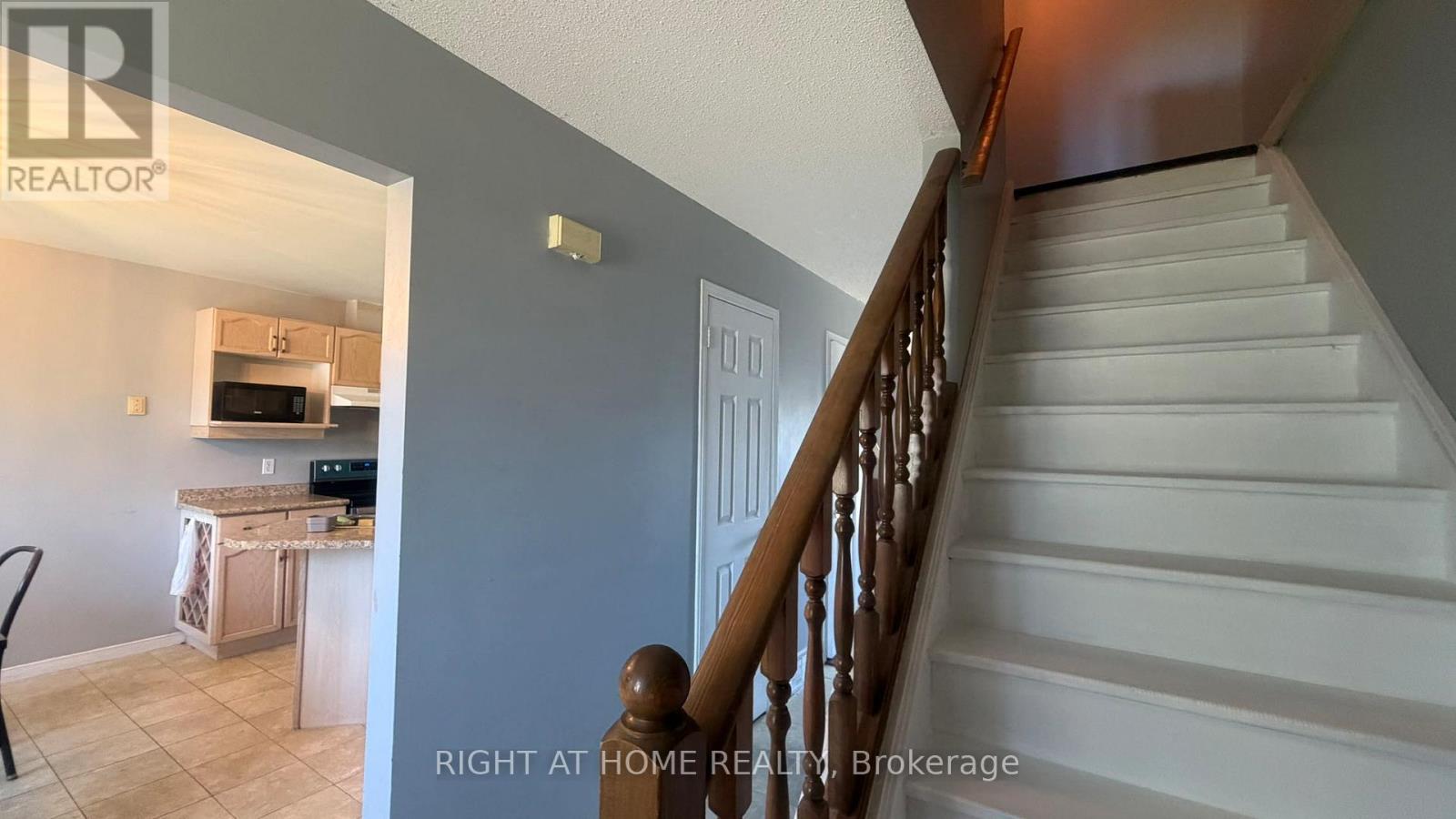 271 Fleming Drive, London East, Ontario  N5V 4Y8 - Photo 8 - X13771720