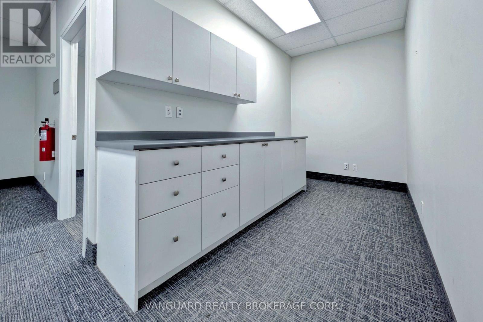 8 - 5155 Spectrum Way, Mississauga, Ontario  L4W 5A1 - Photo 10 - W12571372