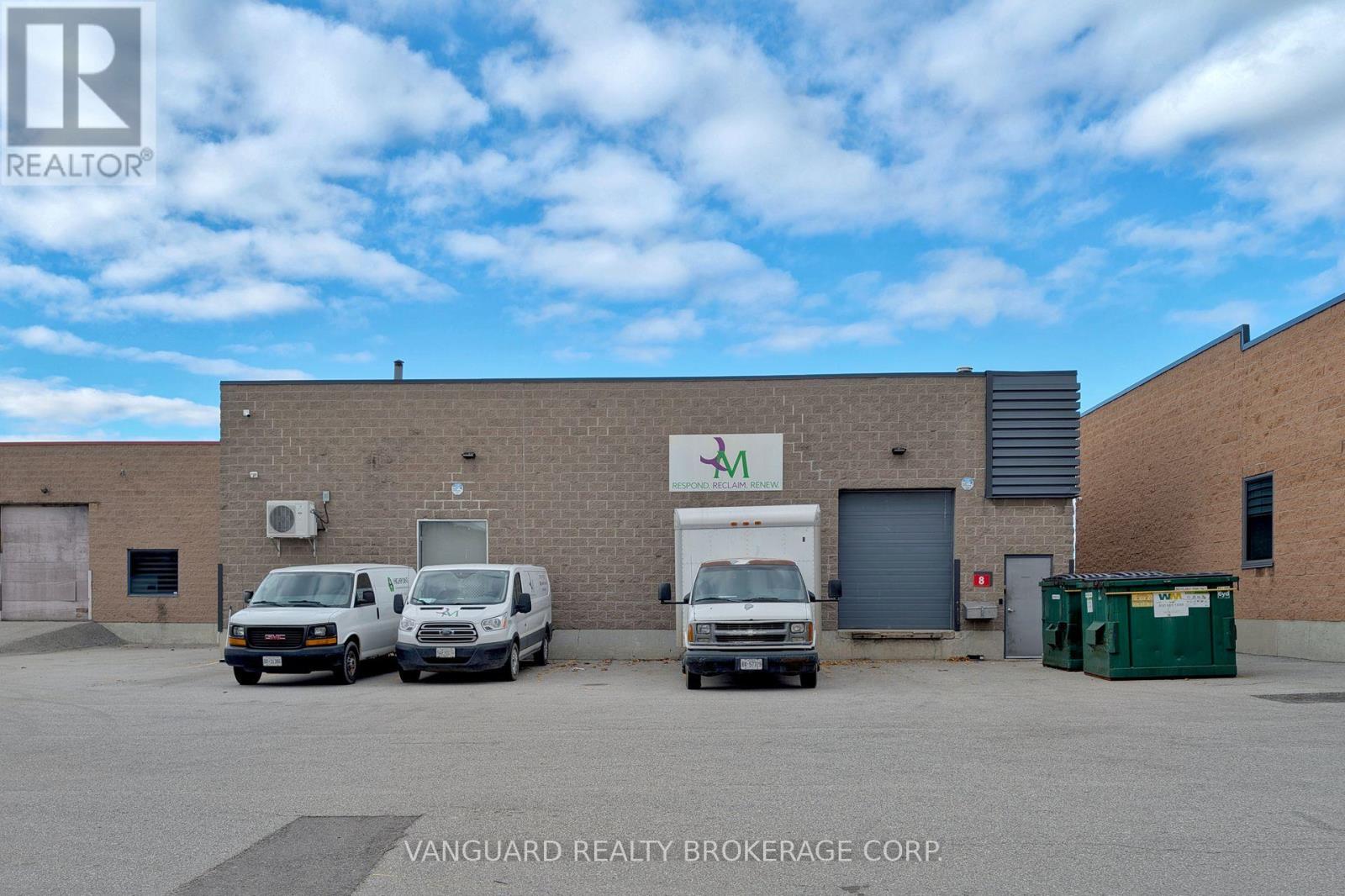 8 - 5155 Spectrum Way, Mississauga, Ontario  L4W 5A1 - Photo 2 - W12571372