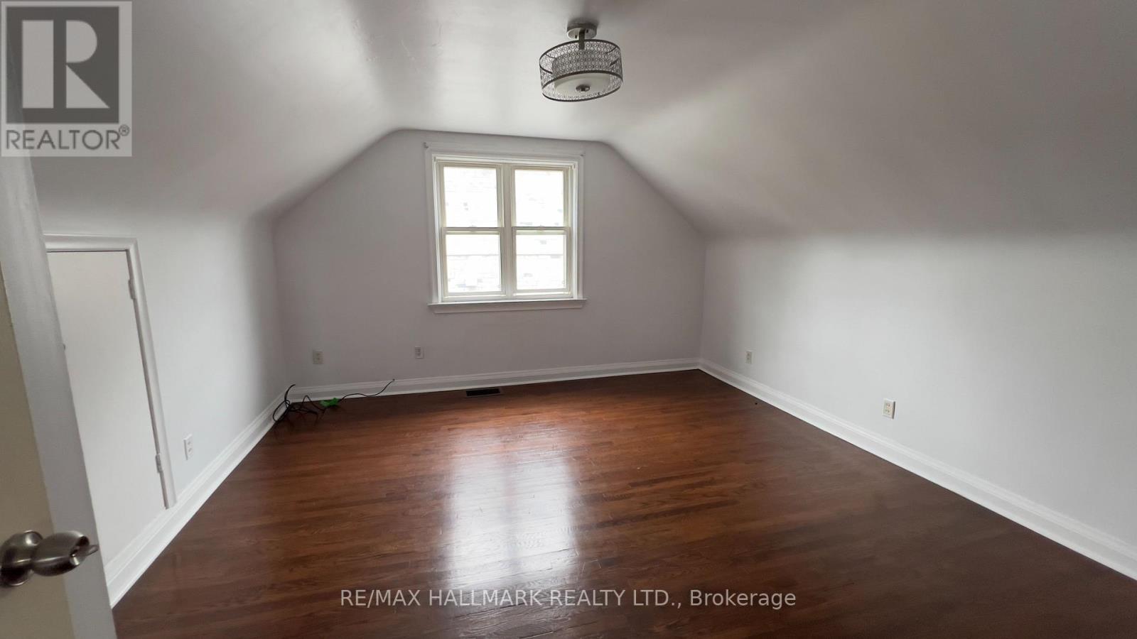 10 Adele Avenue, Toronto, Ontario  M3L 1J1 - Photo 16 - W13731144