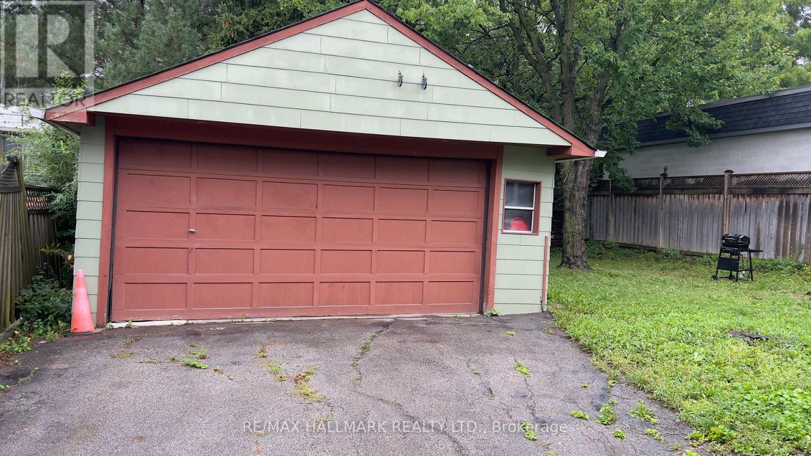 10 Adele Avenue, Toronto, Ontario  M3L 1J1 - Photo 21 - W13731144