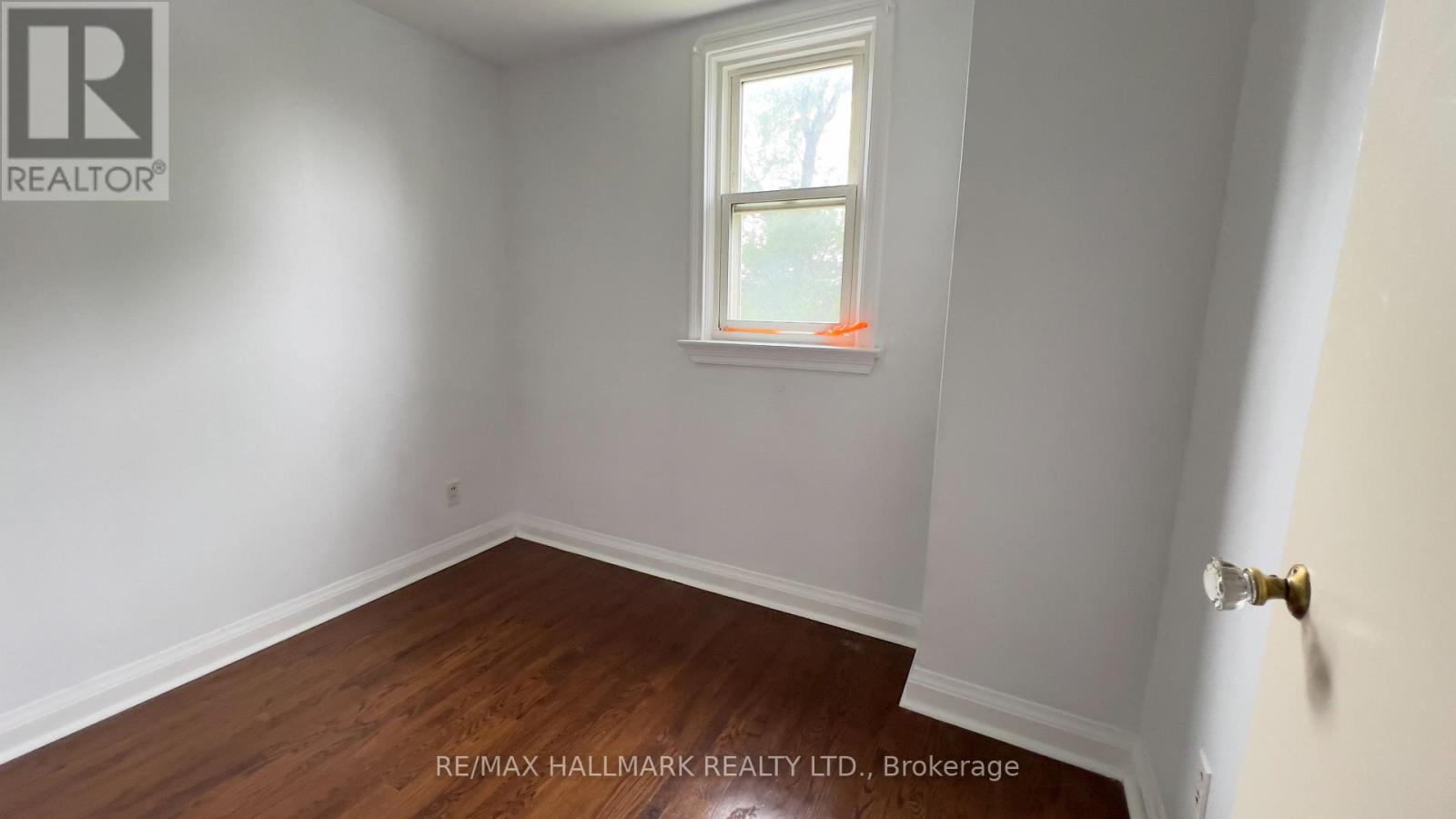 10 Adele Avenue, Toronto, Ontario  M3L 1J1 - Photo 17 - W13731144