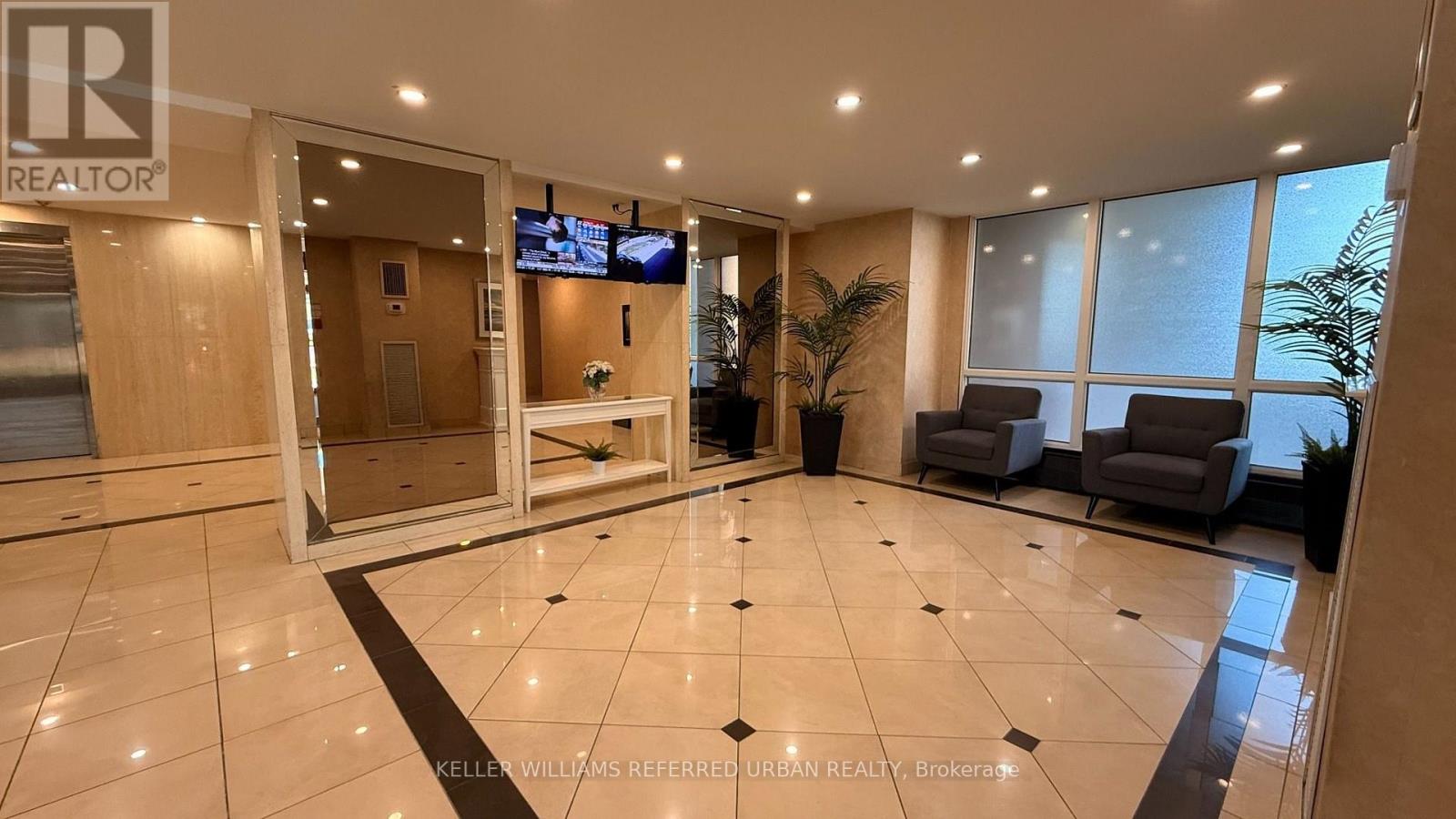 610 - 1515 Lakeshore Road, Mississauga, Ontario  L5E 3E3 - Photo 34 - W13776538