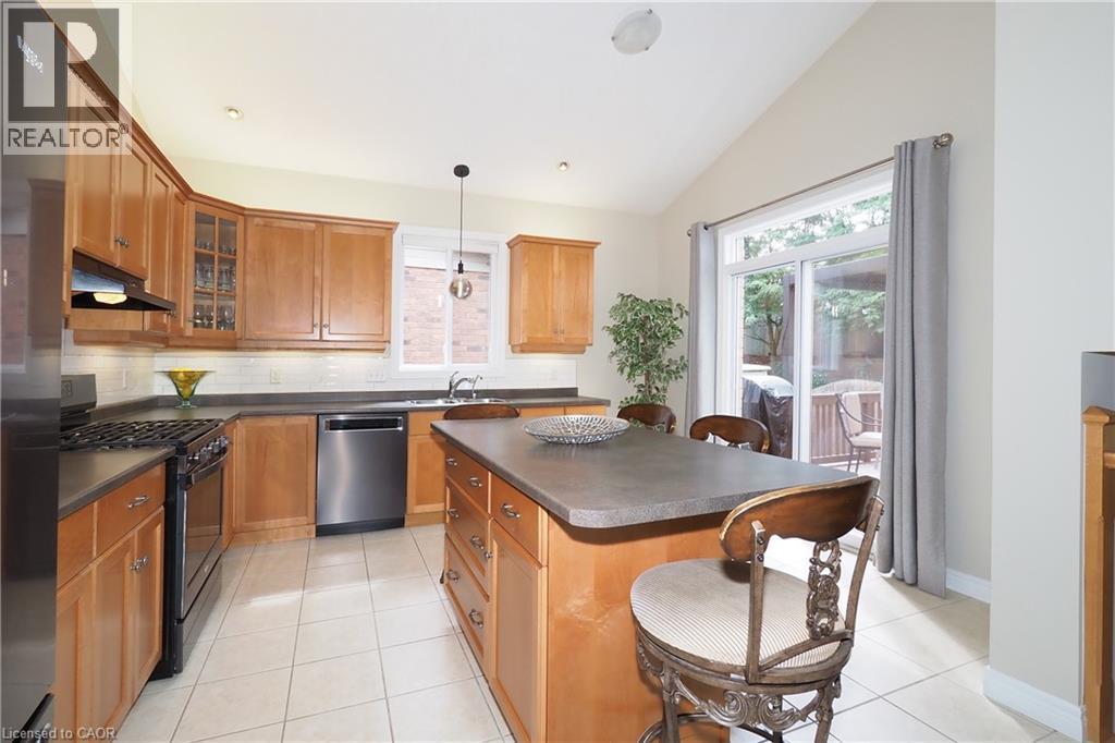 559 Springwater Drive, Waterloo, Ontario  N2V 2K6 - Photo 15 - 40859976