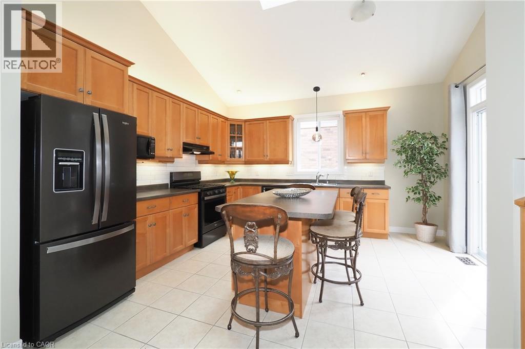 559 Springwater Drive, Waterloo, Ontario  N2V 2K6 - Photo 14 - 40859976
