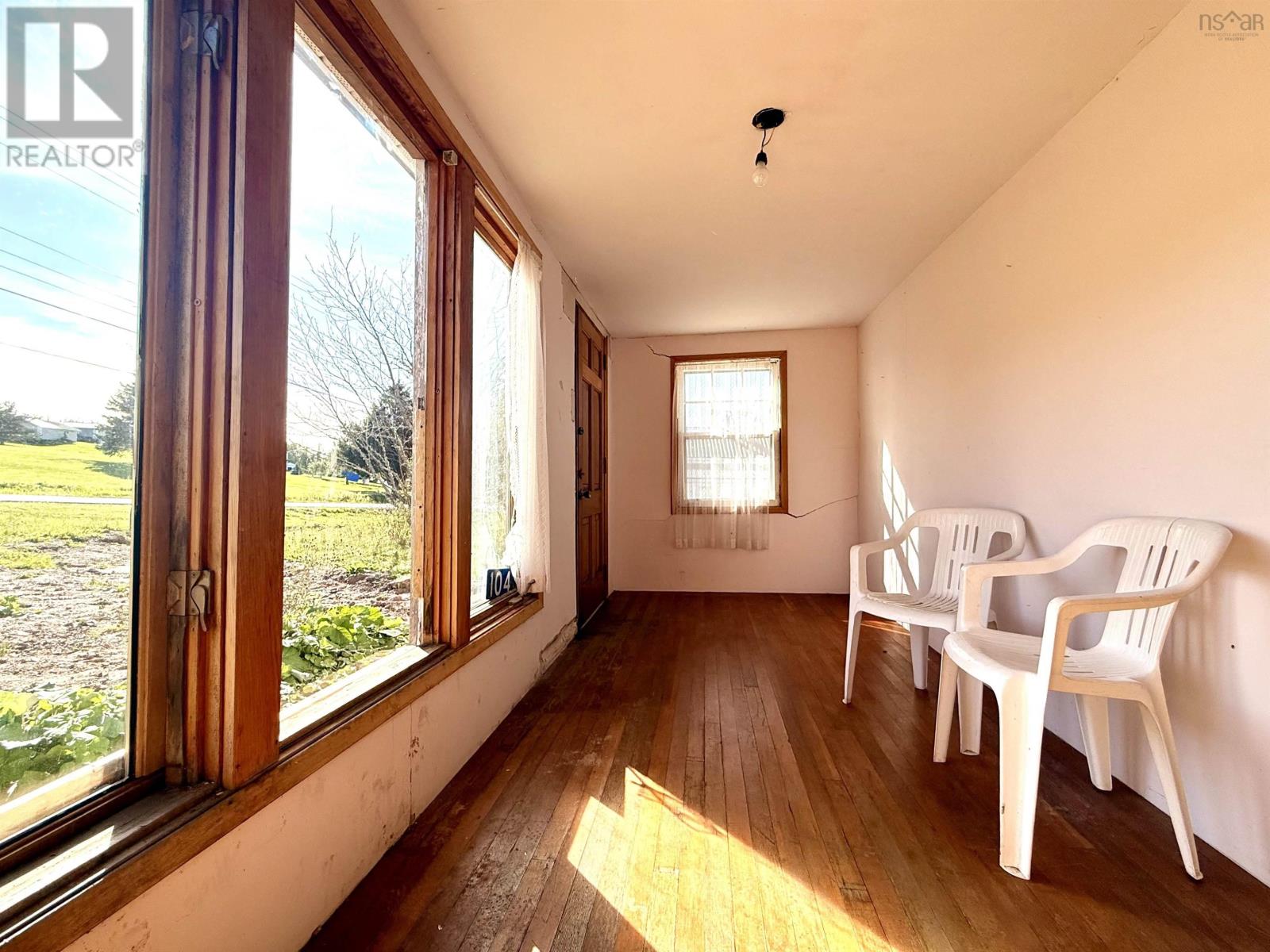 104 North Street, Springhill, Nova Scotia  B0M 1X0 - Photo 11 - 202623175