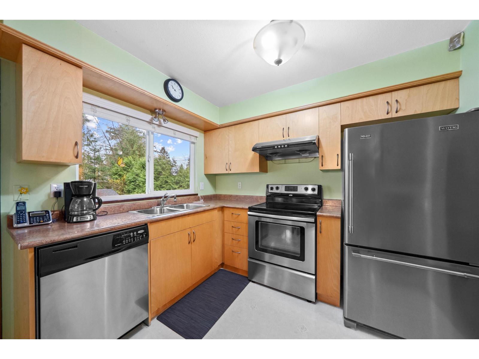 14974 92a Avenue, Surrey, British Columbia  V3R 7A5 - Photo 10 - R3164812
