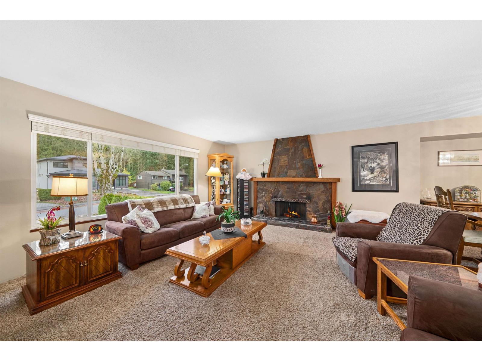 14974 92a Avenue, Surrey, British Columbia  V3R 7A5 - Photo 3 - R3164812