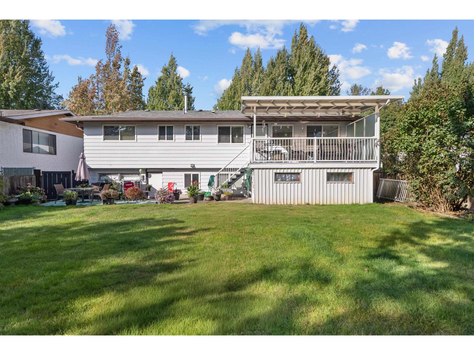 14974 92a Avenue, Surrey, British Columbia  V3R 7A5 - Photo 32 - R3164812