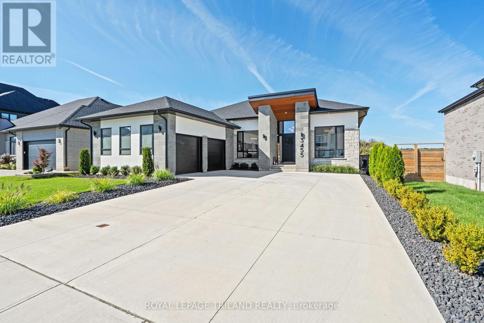 3455 GRAND OAK CROSSING, London South, Ontario