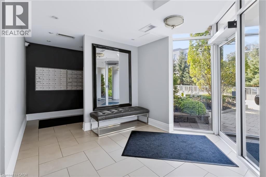 125 Wilson Street W Unit# 301, Ancaster, Ontario  L9G 1N4 - Photo 4 - 40860972