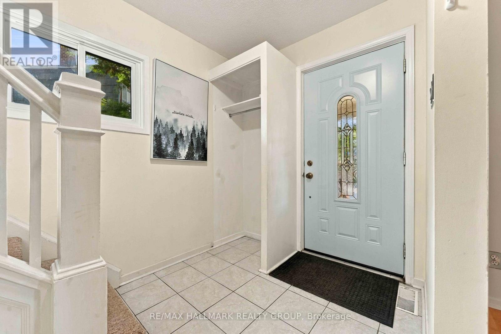 3 Ashbury Place, Ottawa, Ontario  K1M 1H3 - Photo 7 - X13778874
