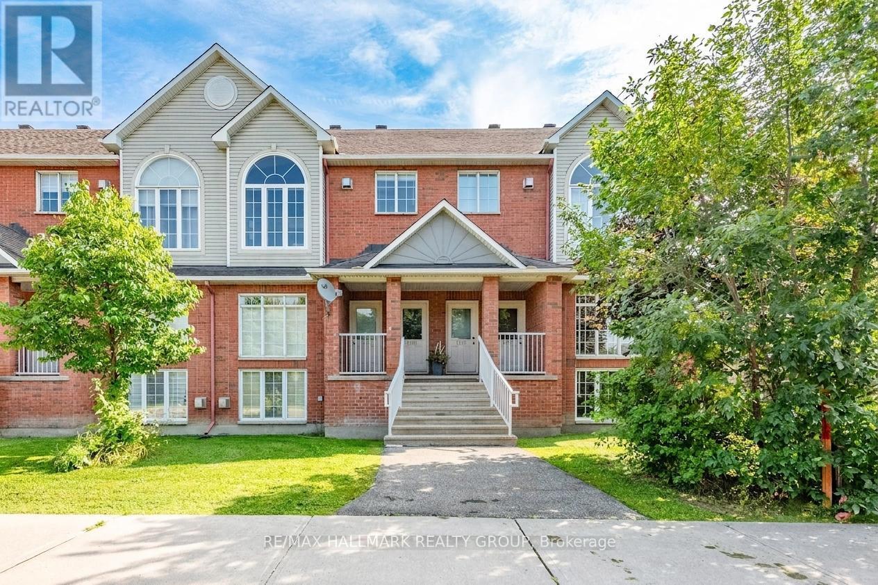 1715 BLOHM DRIVE, Ottawa, Ontario