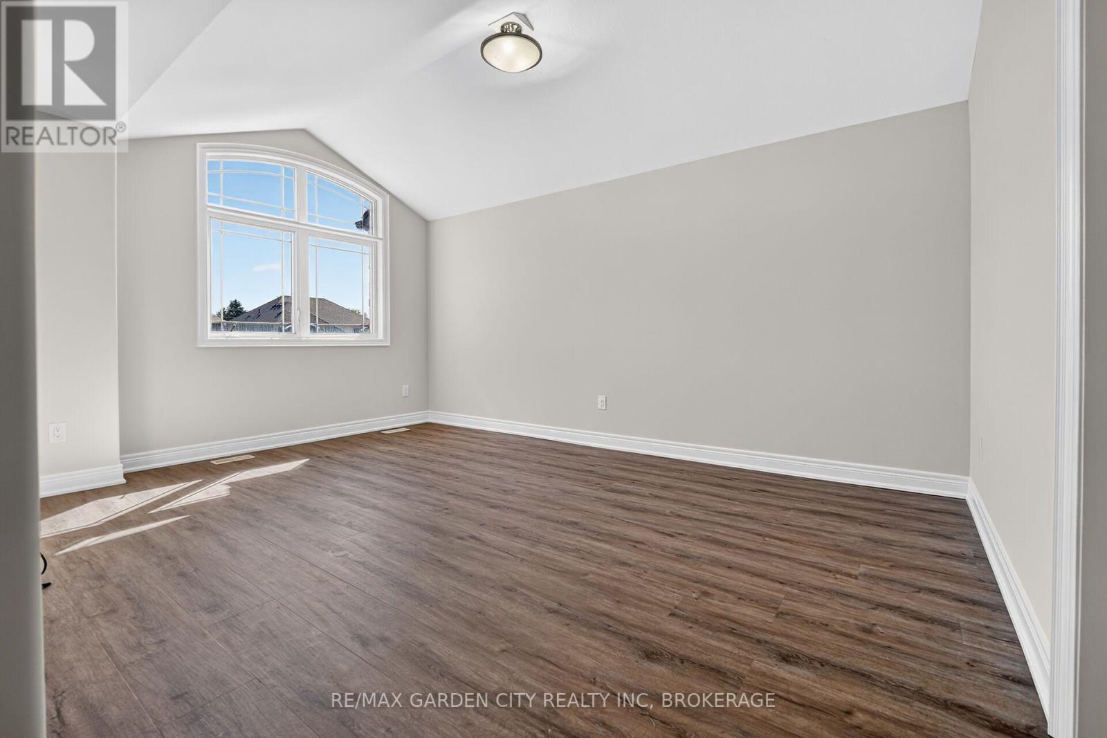 57 Bergenstein Cres Crescent, Pelham, Ontario  L0S 0A1 - Photo 35 - X13778934