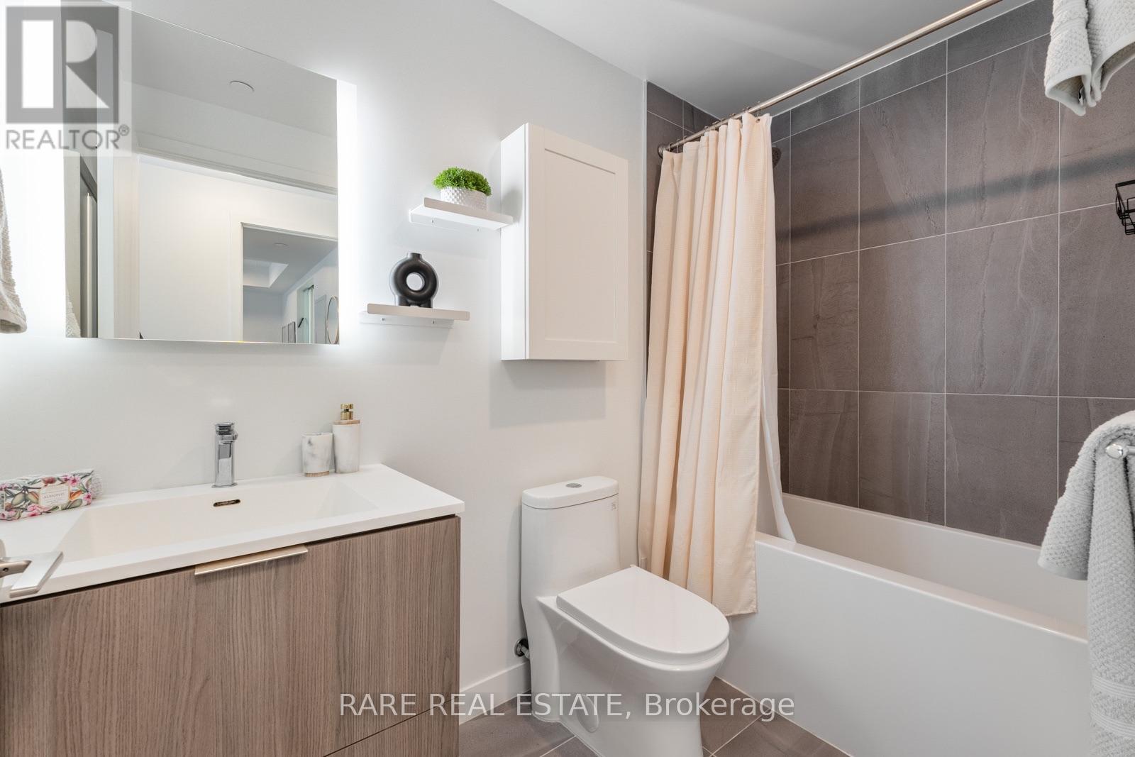 410 - 185 Alberta Avenue, Toronto, Ontario  M6C 0A5 - Photo 11 - C13778810