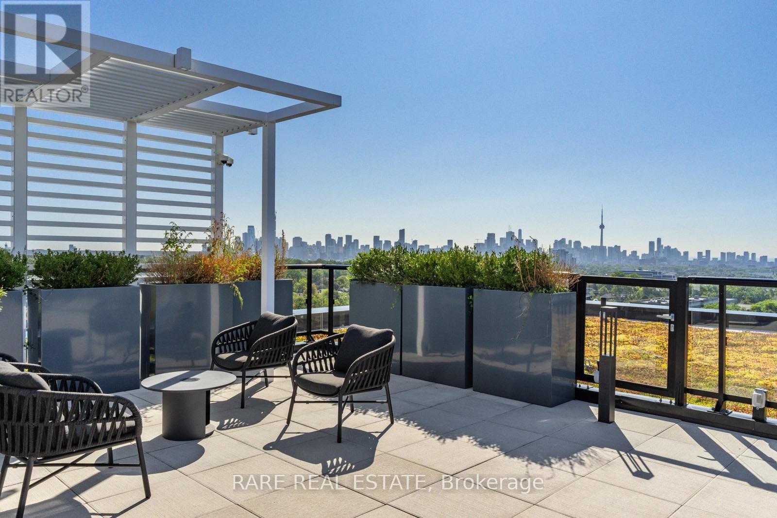 410 - 185 Alberta Avenue, Toronto, Ontario  M6C 0A5 - Photo 19 - C13778810
