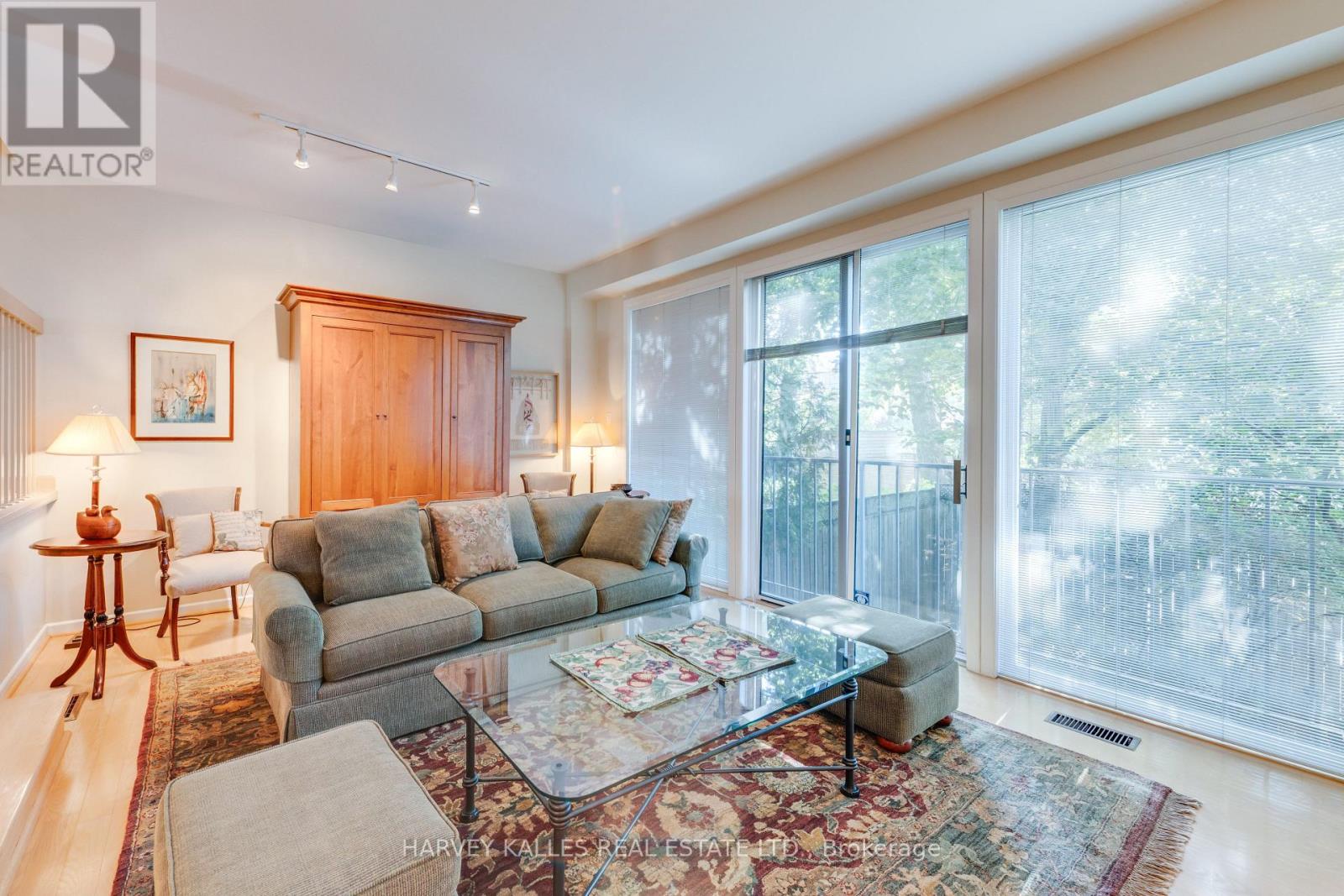45 Melgund Road, Toronto, Ontario  M5R 2A1 - Photo 5 - C13778878
