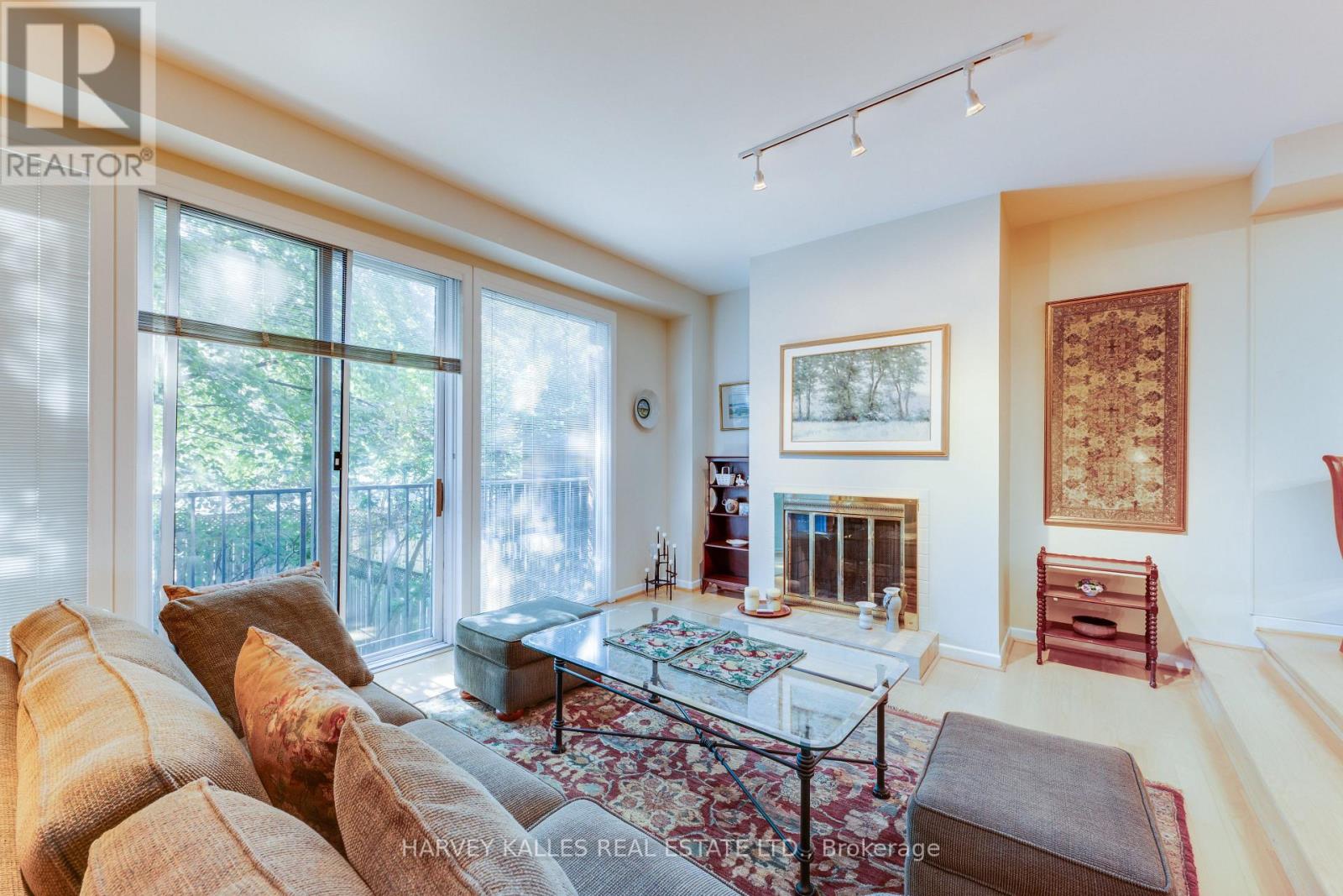 45 Melgund Road, Toronto, Ontario  M5R 2A1 - Photo 7 - C13778878