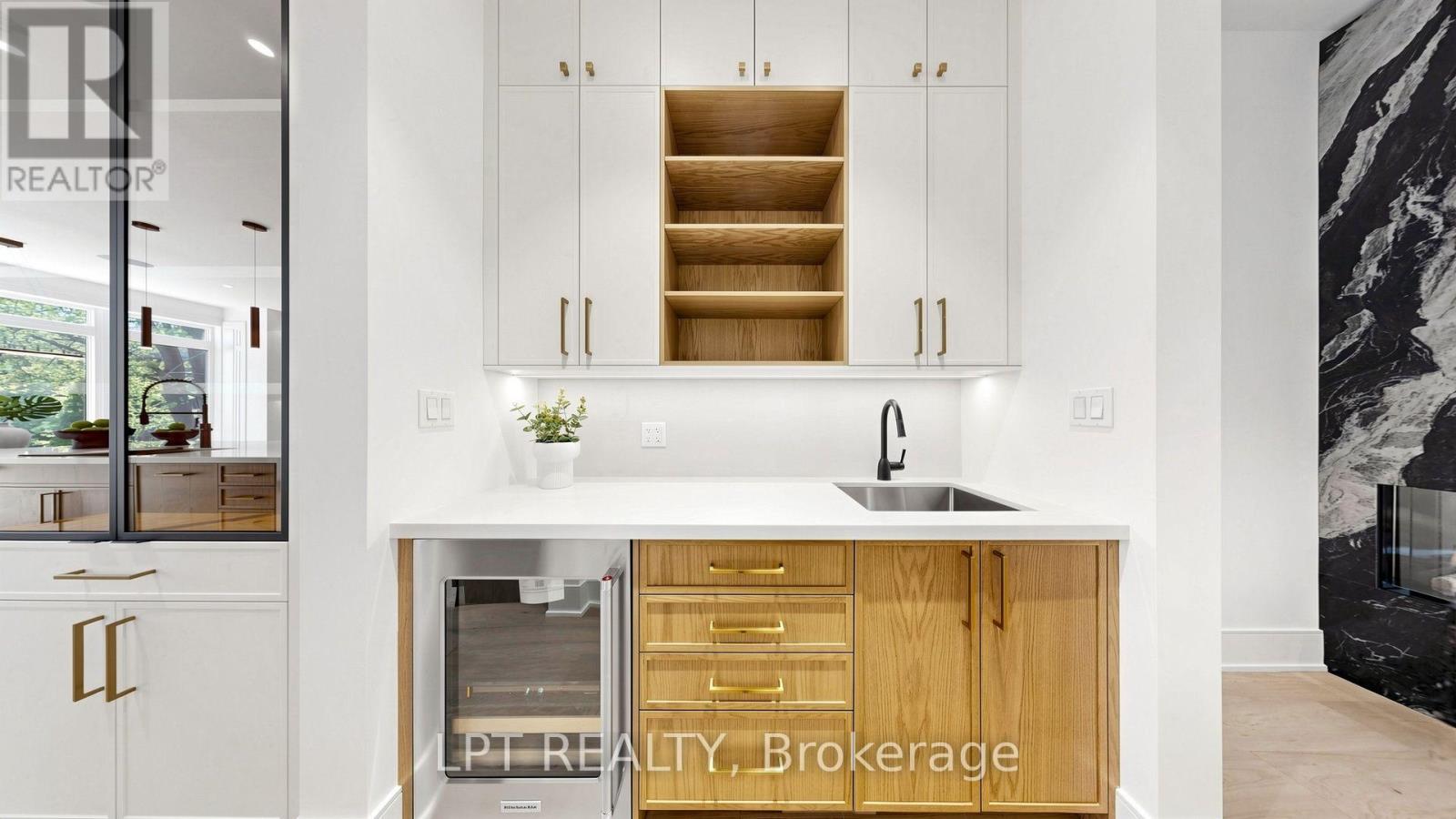 431 Heath Street E, Toronto, Ontario  M4G 1B6 - Photo 15 - C13778884