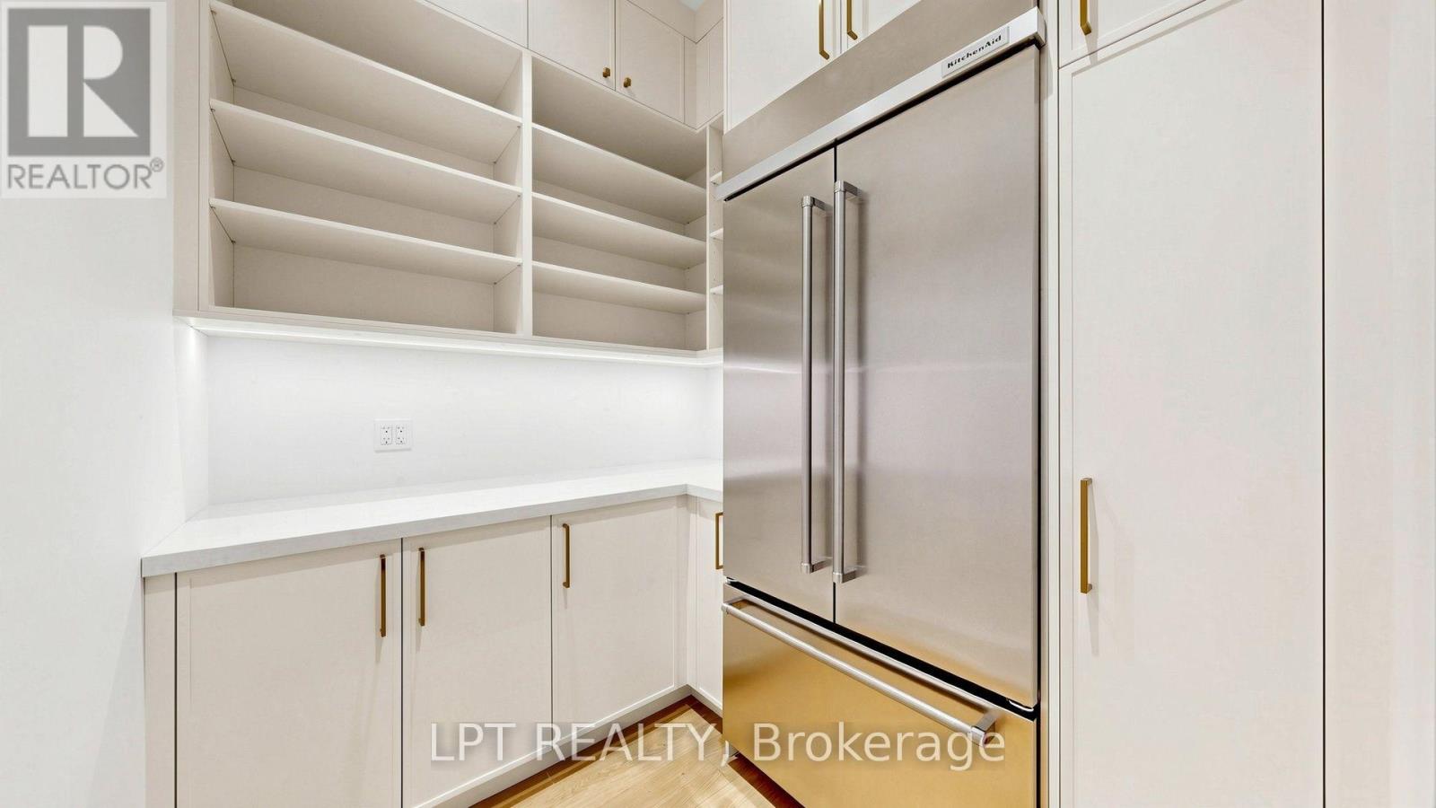 431 Heath Street E, Toronto, Ontario  M4G 1B6 - Photo 16 - C13778884