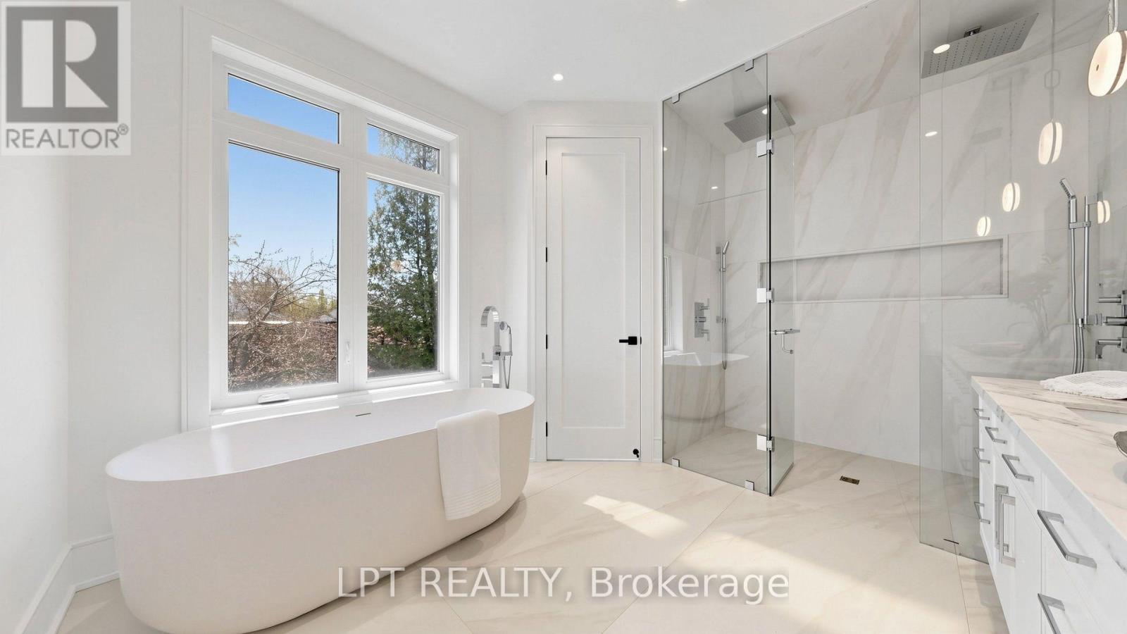 431 Heath Street E, Toronto, Ontario  M4G 1B6 - Photo 24 - C13778884