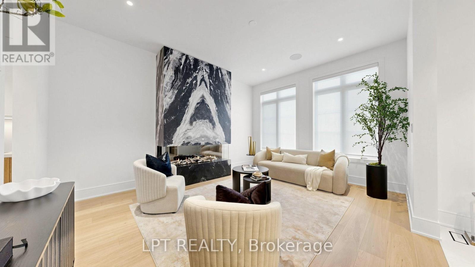 431 Heath Street E, Toronto, Ontario  M4G 1B6 - Photo 5 - C13778884