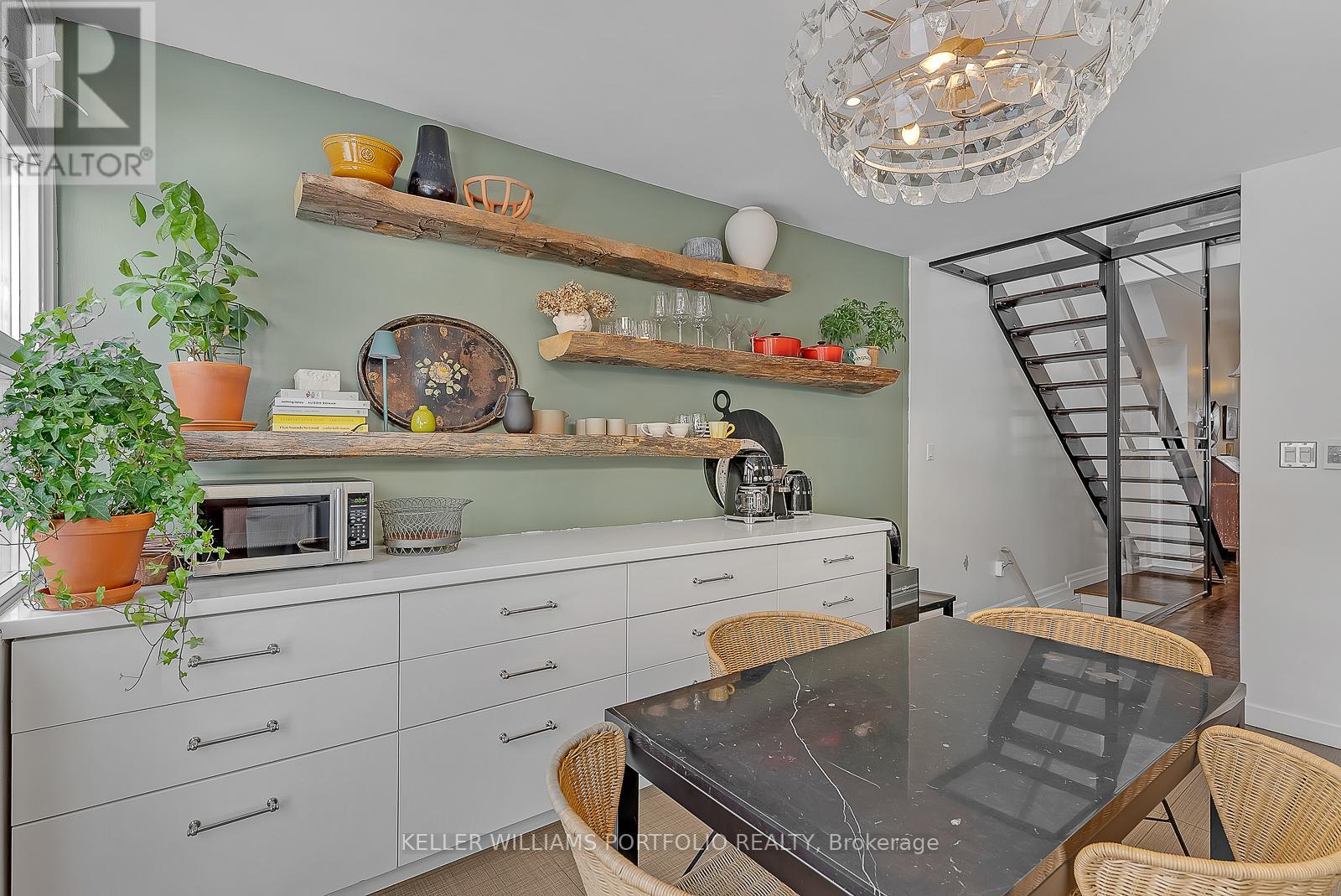 147 Claremont Street, Toronto, Ontario  M6J 2M7 - Photo 19 - C13778970
