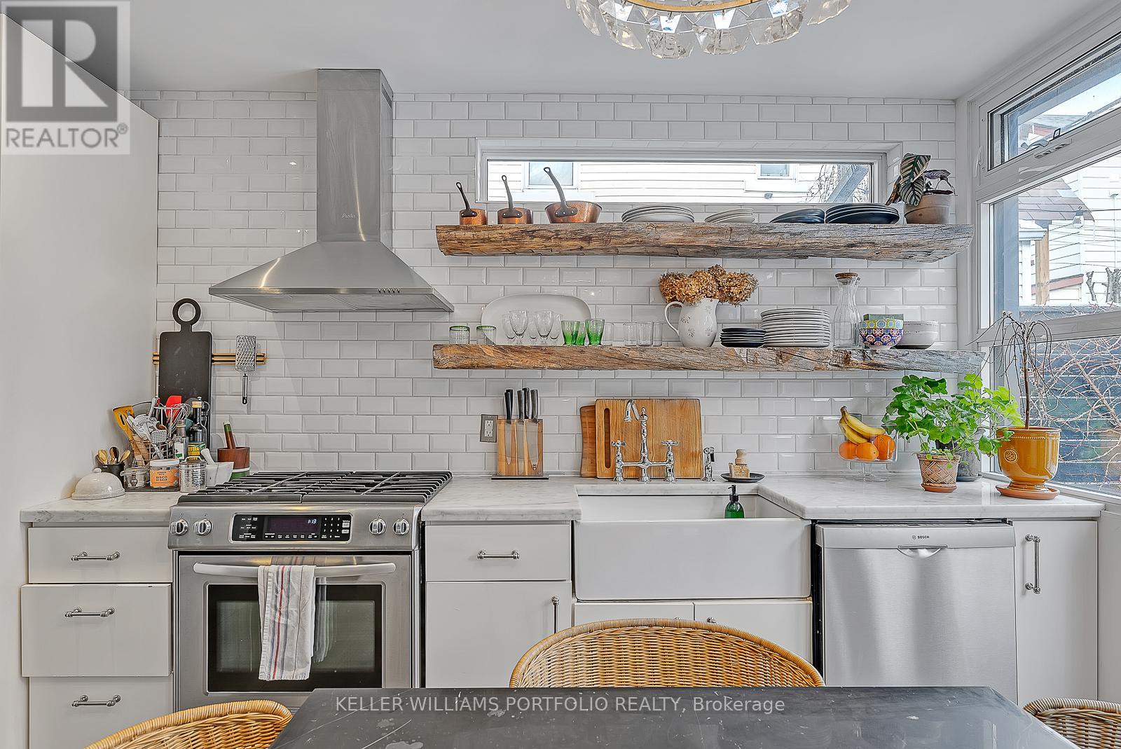 147 Claremont Street, Toronto, Ontario  M6J 2M7 - Photo 21 - C13778970