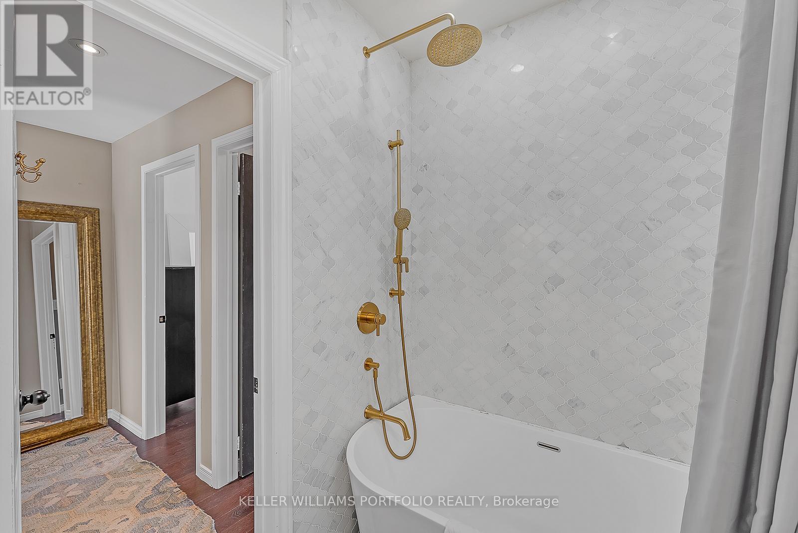 147 Claremont Street, Toronto, Ontario  M6J 2M7 - Photo 36 - C13778970
