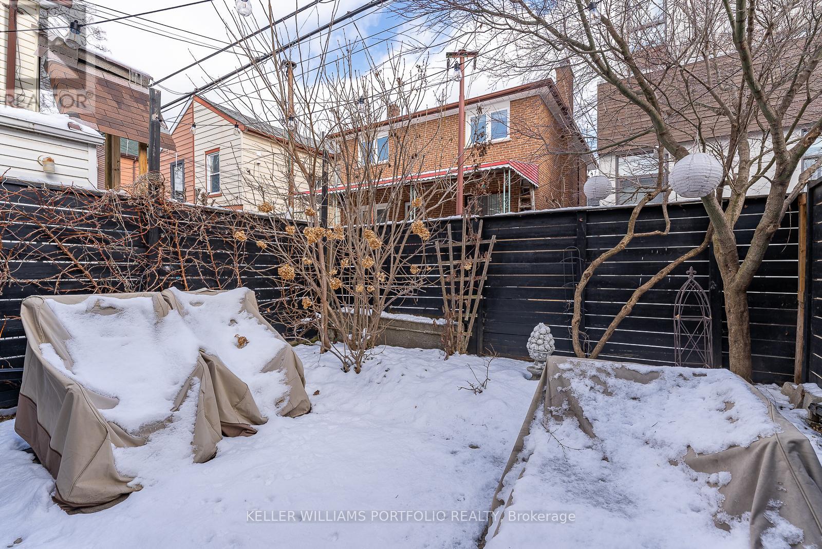 147 Claremont Street, Toronto, Ontario  M6J 2M7 - Photo 42 - C13778970