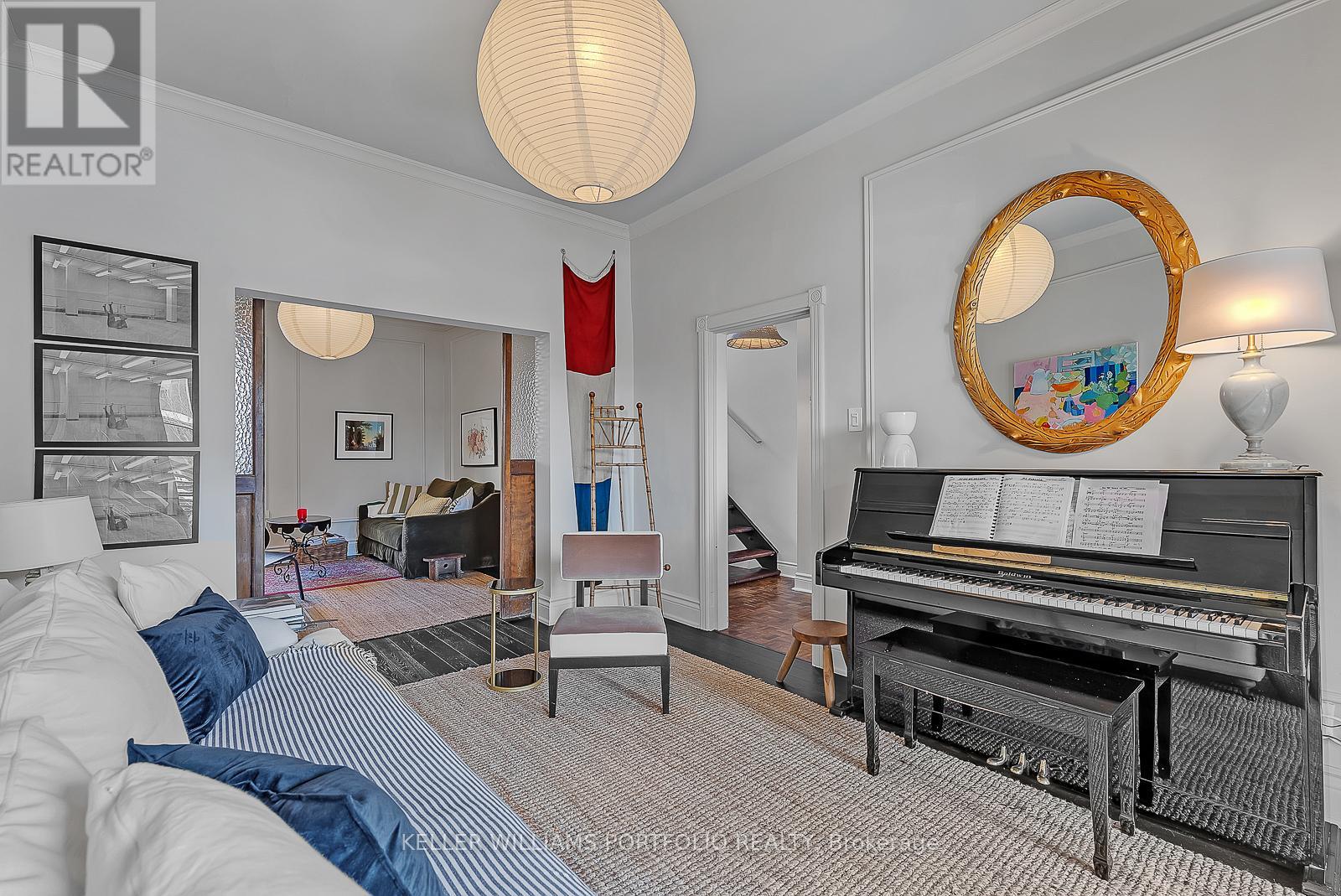 147 Claremont Street, Toronto, Ontario  M6J 2M7 - Photo 9 - C13778970