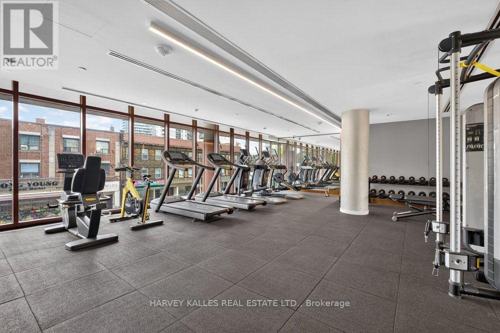 510 - 151 Avenue Road, Toronto, Ontario  M5R 0B8 - Photo 21 - C13778976